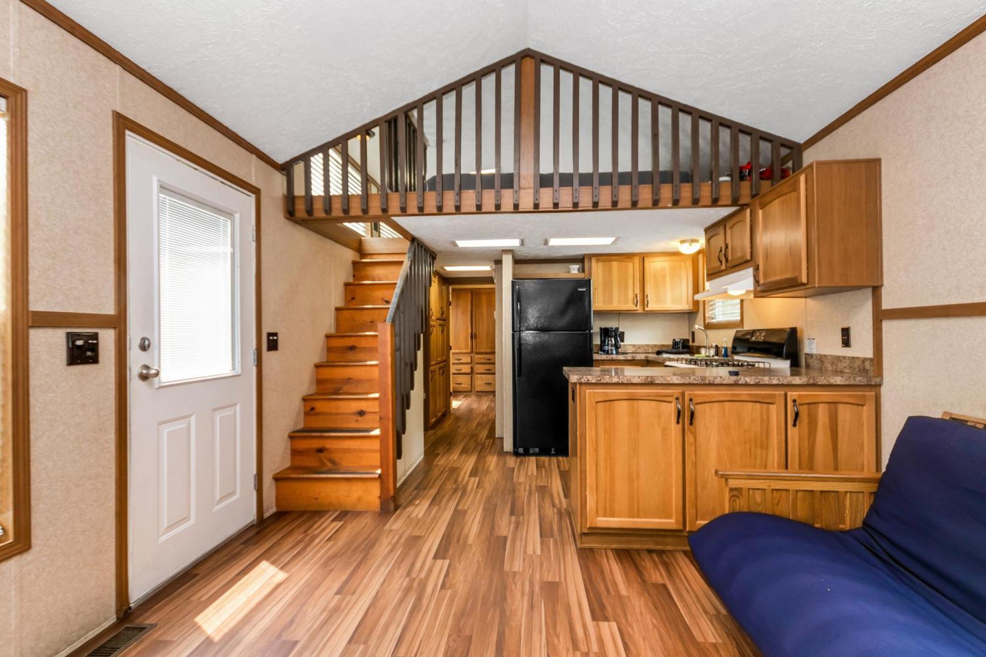 Villa Jellystone Park Birchwood Acres Greenfield Park Esterno foto